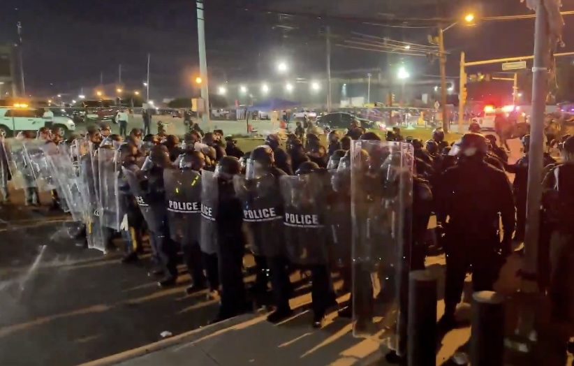 EE. UU. y Nueva Jersey acuerdan abrir visitas en Newark luego de disturbios