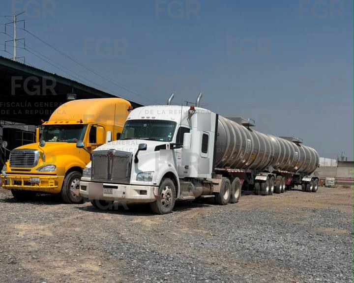 ¡Golpe al huachicol! Hallan megadepósito en Nuevo León