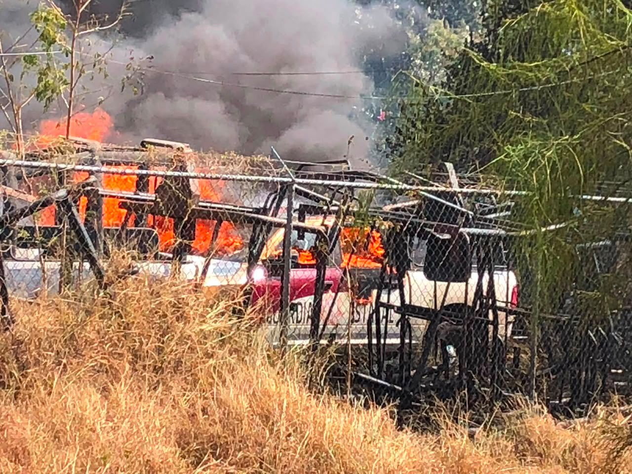 Incendio en Tamaulipas consume 21 patrullas de la SSP: investigación en curso