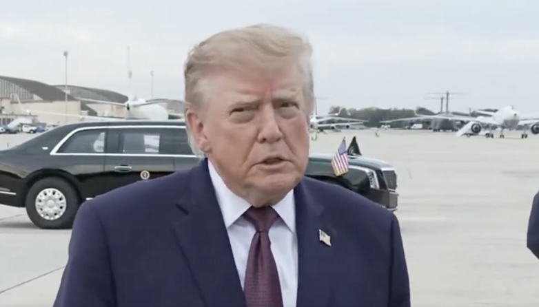 Trump evita comentarios sobre Flávio Bolsonaro tras proclamación